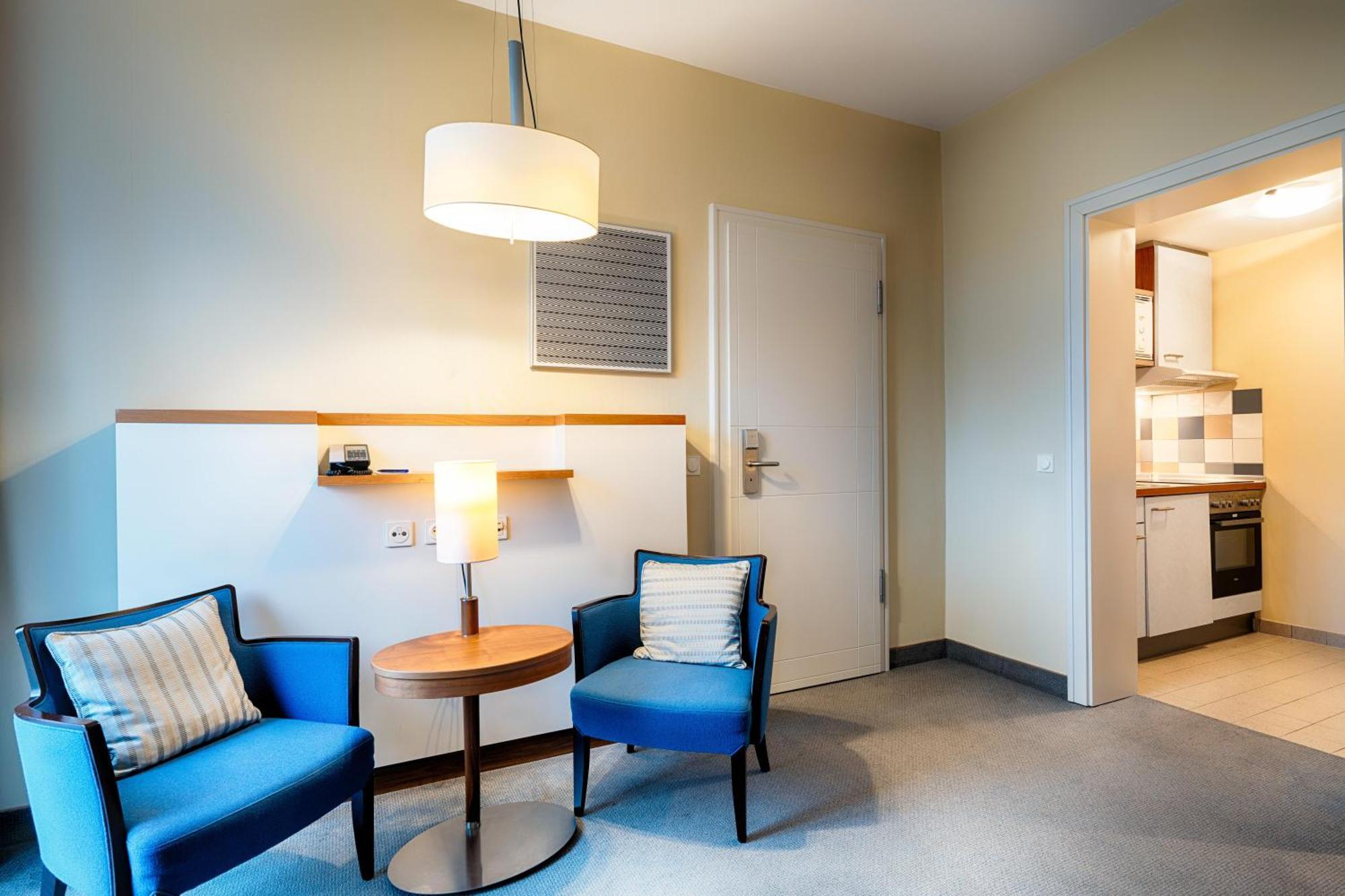 Welcome Hotel Meschede Hennesee Екстер'єр фото